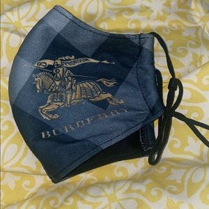 - New black mask nwot bur